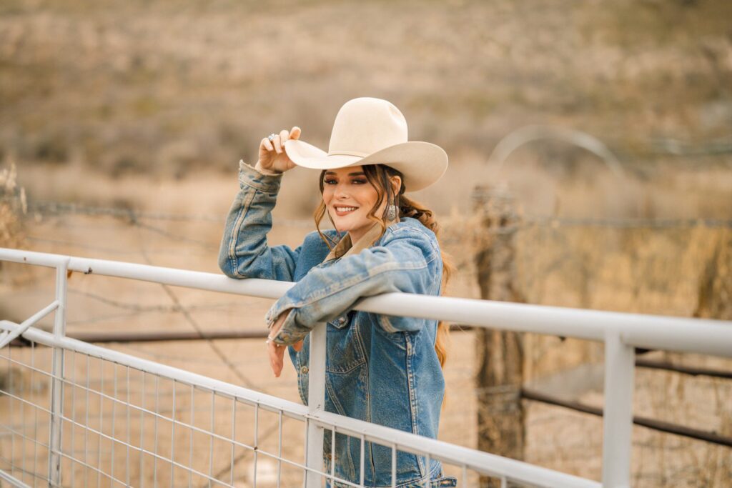 Picture of Jenna Paulette - Photo by Wes Walker - Maverick