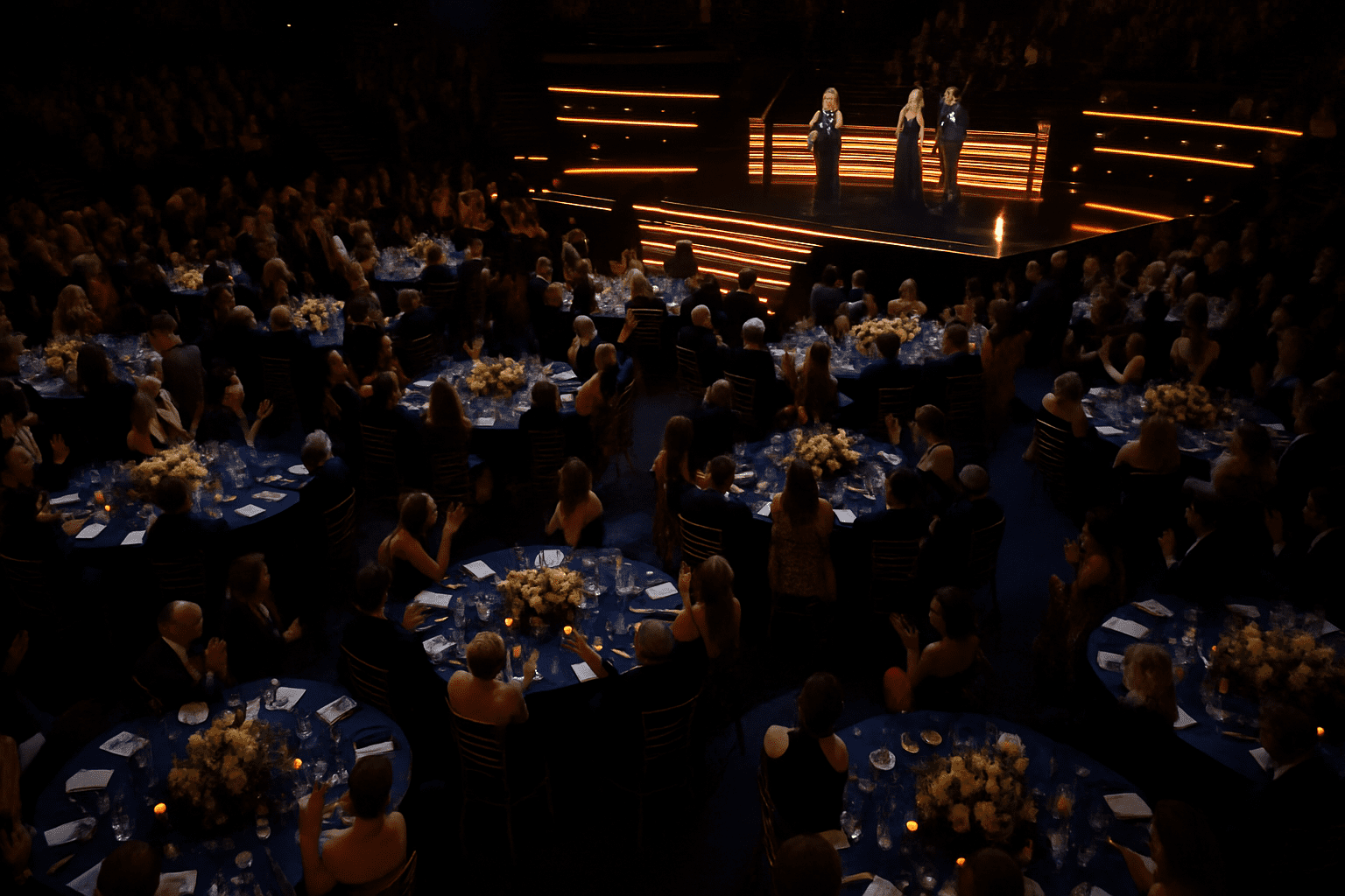 Picture of music awards ceremony - Maverick