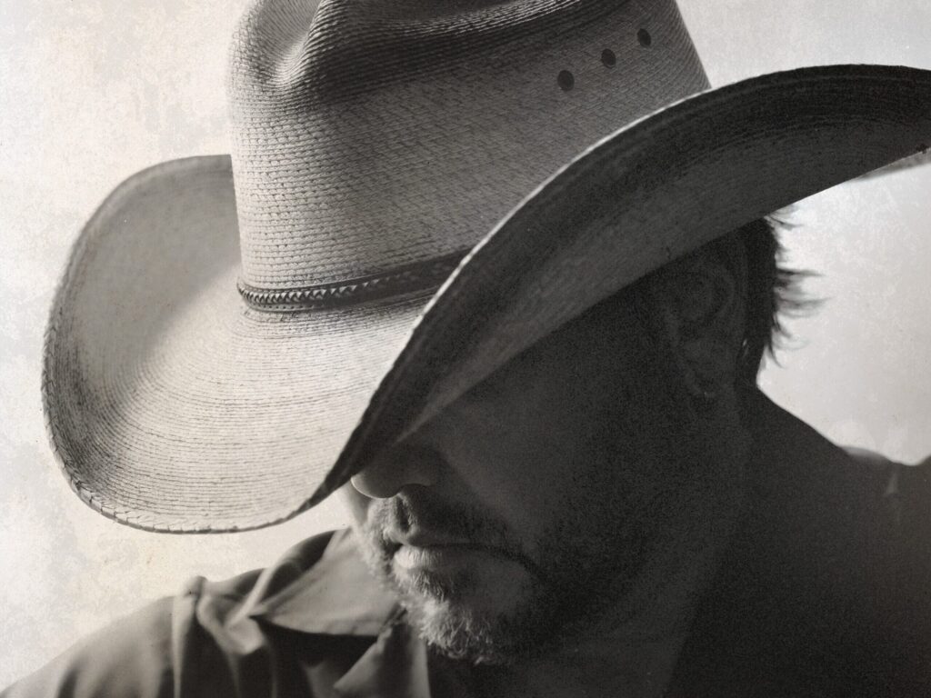Jason Aldean - maverick-country.com