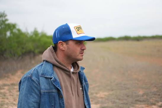 Logan Mac. maverick-country.com